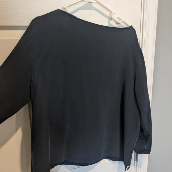 Vintage Doncaster Navy Silk 3/4 sleeve boatneck blouse - Picture 5 of 6